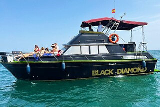 Una noche en el barco para 4 en Diamond Boat Party en Sant Adrià de Besòs (Barcelona)