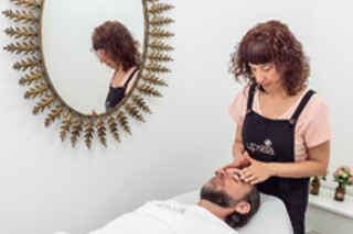 Una sesión de microneedling para 1 en Upsala Estética Avançada en Barcelona