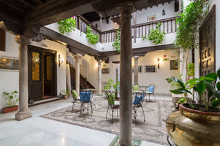 Dos noches con desayunos para 2 en Hotel Casa Capitel Nazarí*** en Granada