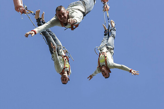 BUNGEE JUMPING BARCELONA - photo 3