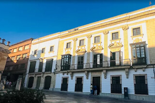 Una entrada con cata de cuatro vinos para 2 a The Sherry Gallery en Jerez de la Frontera (Cádiz)
