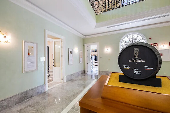 Una entrada con cata de cuatro vinos para 2 a The Sherry Gallery en Jerez de la Frontera (Cádiz)