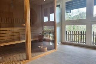 Una noche con desayuno y experiencia bienestar para 2 en Hotel Txoriene en Arrieta (Bizkaia)