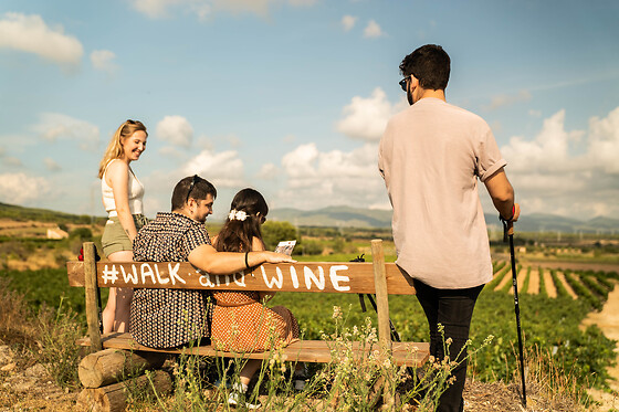 Una visita guiada para 2 en Celler Mas Vicens en Cabra del Camp (Tarragona)