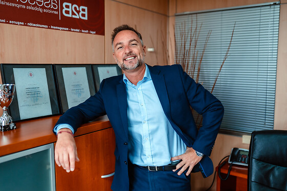 Una suscripción de 1 mes a los servicios de Xavi Abat en Barcelona