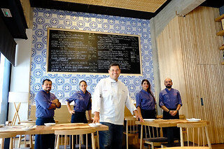 Una comida o cena gourmet premium para 2 en Tradevo Centro en Sevilla