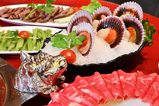 Una comida o una cena para 2 en Yuanlaosi Hotpot en Sevilla