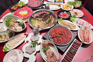 Una comida o una cena para 2 en Yuanlaosi Hotpot en Sevilla
