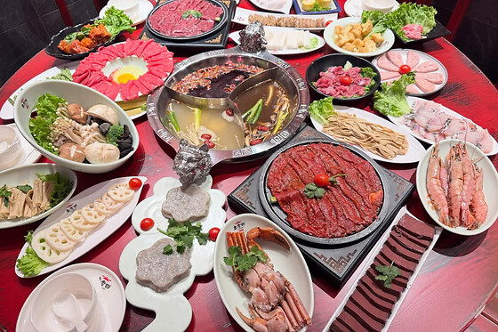 Una comida o una cena para 2 en Yuanlaosi Hotpot en Sevilla