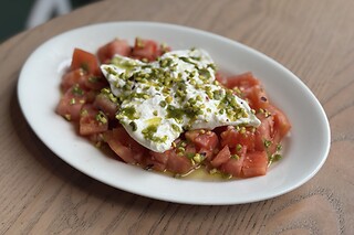 Una comida o una cena para 2 en Singular de Cantalobos en Sevilla
