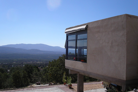 Una noche con desayuno y cena para 2 en Hotel Restaurante La Canela en Piedralaves (Ávila)