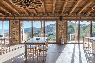Una comida para 2 en Els Tomeus Restaurant (Cabanyes entre Valls) en la Vall de Bianya (Girona)