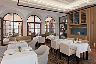 Una noche en habitación premium con desayuno para 2 en Hotel Casa Anamaria**** en Ollers (Girona)