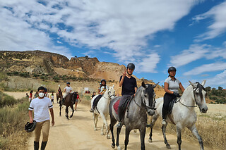 Un paseo tranquilo a caballo para 2 en la Finca Malpasillo en Las Gabias (Granada)