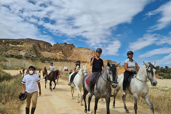 Un paseo tranquilo a caballo para 2 en la Finca Malpasillo en Las Gabias (Granada)