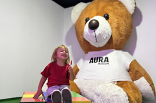 Entrada para 2 adultos + 1 niño al Aura Museum en Alicante