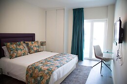 Tomás Guesthouse I e II