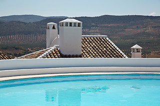 Una noche en habitación doble deluxe para 2 en Hotel Villa de Priego*** en Priego de Córdoba (Córdoba)