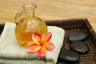 Un masaje thai con aceites para 1 en IBWellness Boutique & Fitness en Rivas-Vaciamadrid (Madrid)