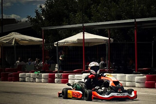 Una tanda en kart para 3 en Fast Kart Murcia en Murcia