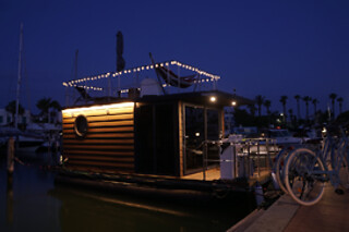 Una noche para 2 en Little París- La Mansion Bateau en San Roque (Cádiz)