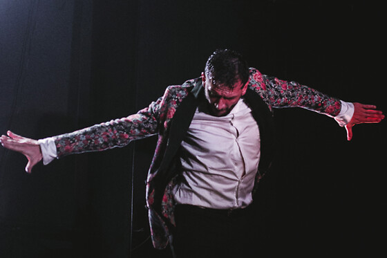 Una entrada a espectáculo de flamenco para 2 adultos y 1 niño (hasta 12 años) en Tablao Flamenco Casa Ana en Granada