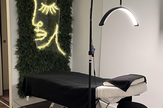 Un diseño de cejas masculino para 1 en Coconat Estética Integral en Guadalajara
