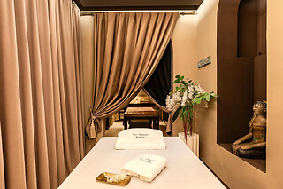 Un masaje relajante con aceite para 1 en The Queen's Rituals en Madrid