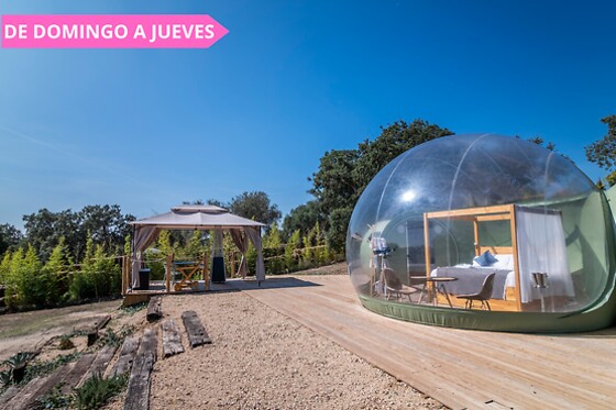 Una noche bajo las estrellas en una burbuja con hidromasaje exterior privado y desayuno en El Toril Glamping Experience en Velada (Toledo)