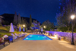 Una noche en Yurta para 2 en Casa Rural Alba Montis en Güéjar Sierra (Granada)