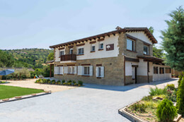 FINCA AVELLANEDA