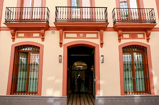 Una noche con desayuno para 2 en Casa Romana Hotel Boutique**** en Sevilla