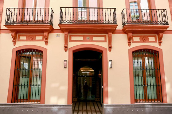 Una noche con desayuno para 2 en Casa Romana Hotel Boutique**** en Sevilla