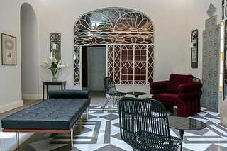 Una noche con desayuno para 2 en Casa Romana Hotel Boutique**** en Sevilla