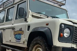 Un descenso en tirolina + ruta en Land Rover para 2 en Sunview Park en Alhaurín de la Torre (Málaga)