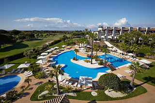 Una noche con cena y experiencia bienestar para 2 en Hotel Precise Resort El Rompido***** en El Rompido (Huelva)