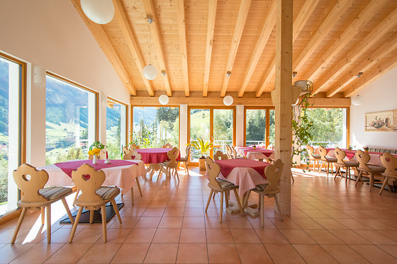 Hotel Cuntera - photo 6