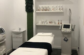 Una higiene facial básica para 2 en Código 3 Estilistas en Illescas (Toledo)