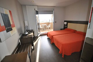 Dos noches con experiencia bienestar y desayunos para 2 en Hotel Hyltor**** en Archena (Murcia)