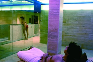 Dos noches con experiencia bienestar y desayunos para 2 en Hotel Hyltor**** en Archena (Murcia)