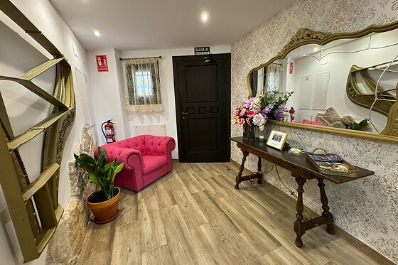 Una noche con desayuno para 2 en Ateneo Cuenca suites en Cuenca