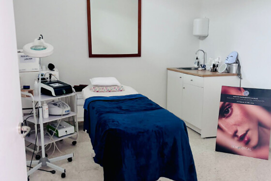 Una higiene facial para 2 en Ivamer by Marina Fernández en Mairena del Alcor (Sevilla)
