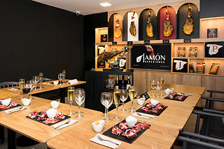 Una "Jamón Experience Masterclass" para 2 en Jamón Experience en Barcelona