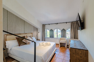 Dos noches con experiencia bienestar para 2 en Hotel Gran Claustre Boutique Hotel & SPA**** en Altafulla (Tarragona)