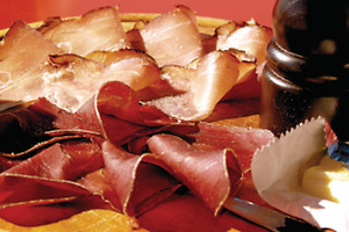 Un cheque gourmet para 2 en el Restaurante Le Bistró en Valladolid