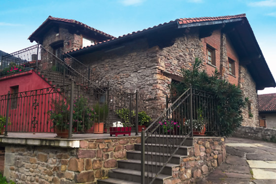 Dos noches en habitación doble para 2 en Casa Rural Argiñenea en San Sebastián (Gipuzkoa)
