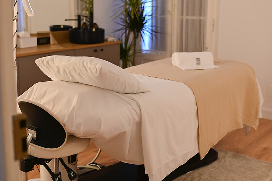 Un diseño de cejas con depilación y tinte para 1 Elisabeth Casablanca Wellness Boutique en Zaragoza