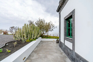 Una noche en suite con cena para 2 en Faro Punta Cumplida en Barlovento (Santa Cruz de Tenerife)
