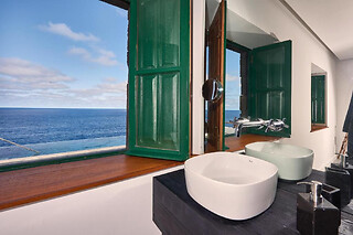 Una noche en suite con cena para 2 en Faro Punta Cumplida en Barlovento (Santa Cruz de Tenerife)