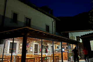 Una noche con desayuno y visita enológica para 2 en Hotel Rural L'Anceo en Cibuyo, Cangas del Narcea (Asturias)